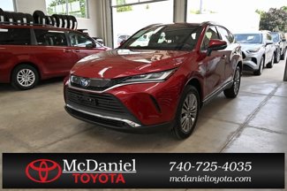 Used 2021 Toyota Venza XLE image 1