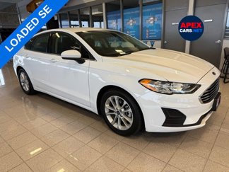 Used 2019 Ford Fusion SE image 1