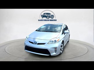 Used 2012 Toyota Prius Five image 1