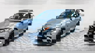 Used 2018 Toyota Camry XSE image 1