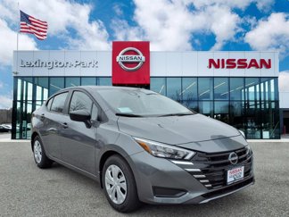 New 2025 Nissan Versa S w/ Trunk Package image 1