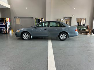 Used 2001 Toyota Avalon XL w/ Option Pkg 2 image 1