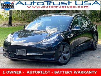 Used 2019 Tesla Model 3 Standard Range Plus image 1