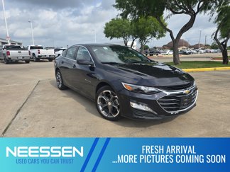 Used 2023 Chevrolet Malibu LT image 1