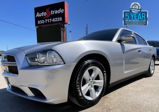 Used 2014 Dodge Charger SE image 1