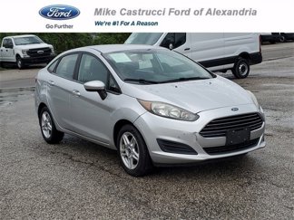 Used 2017 Ford Fiesta SE image 1