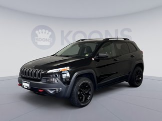 Used 2017 Jeep Cherokee Trailhawk image 1