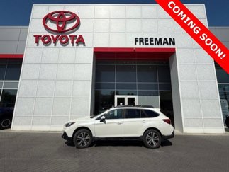 Used 2018 Subaru Outback 3.6R Limited image 1