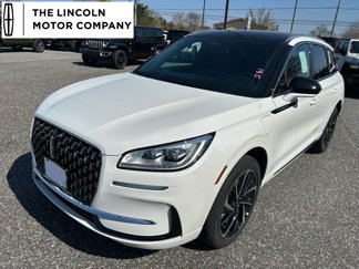 New 2024 Lincoln Corsair Grand Touring image 1