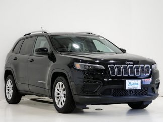Used 2021 Jeep Cherokee Latitude image 1