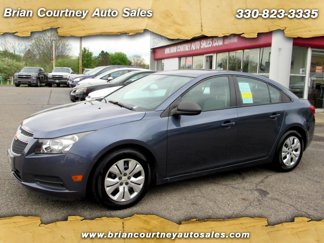 Used 2014 Chevrolet Cruze LS image 1