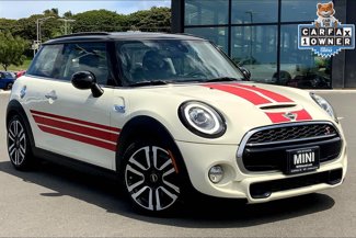 Used 2019 MINI Cooper S w/ Signature Upholstery Package image 1