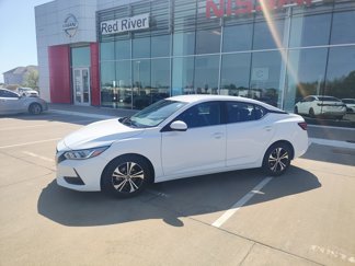 Used 2022 Nissan Sentra SV image 1