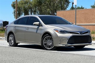 Used 2016 Toyota Avalon Limited image 1