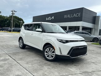 New 2025 Kia Soul LX image 1