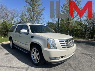 Used 2014 Cadillac Escalade ESV Luxury image 1