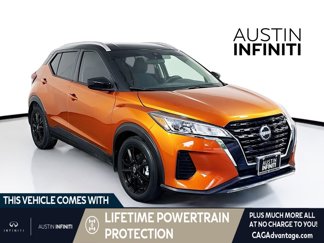 Used 2023 Nissan Kicks SV image 1