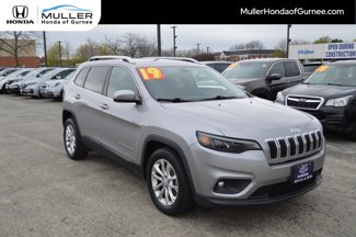 Used 2019 Jeep Cherokee Latitude w/ Cold Weather Group image 1