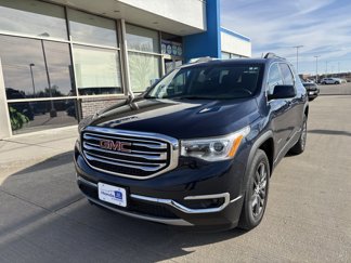 Used 2017 GMC Acadia SLT image 1