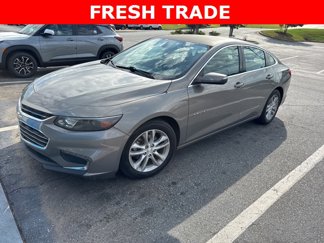 Used 2017 Chevrolet Malibu LT image 1