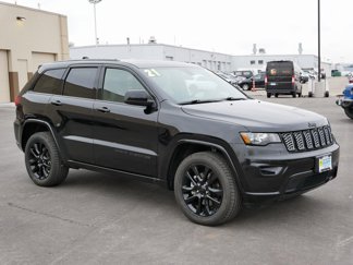 Used 2021 Jeep Grand Cherokee Laredo X image 1