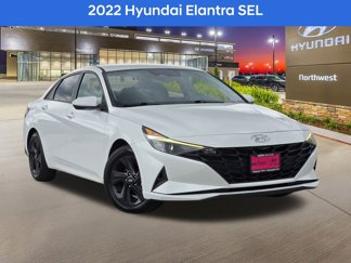 Used 2022 Hyundai Elantra SEL image 1
