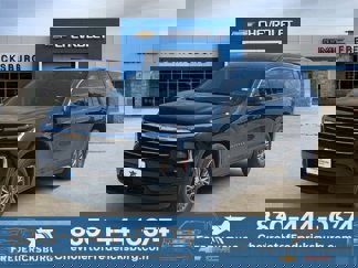 Used 2025 Chevrolet Traverse LT w/ Driver Confidence Package video 1