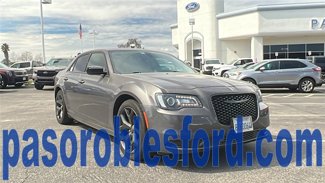 Used 2020 Chrysler 300 Touring w/ Sport Appearance Package image 1