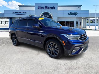 Used 2022 Volkswagen Tiguan SE image 1