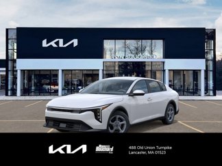 New 2025 Kia K4 LXS image 1