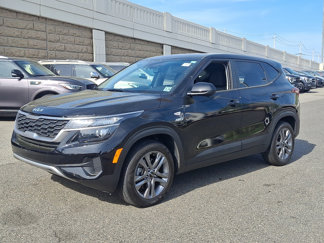 Certified 2023 Kia Seltos LX image 1