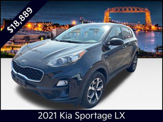 Used 2021 Kia Sportage LX image 1