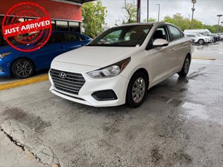 Used 2021 Hyundai Accent SE image 1