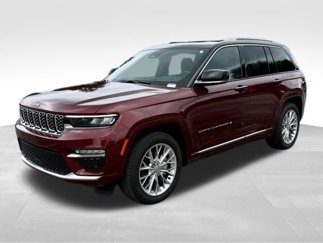 Used 2024 Jeep Grand Cherokee Summit w/ Adv Protech Group IV image 1