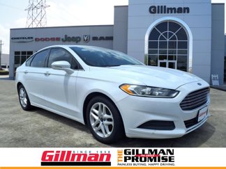 Used 2016 Ford Fusion SE image 1