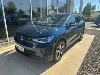 Used 2023 Volkswagen ID.4 S image 1
