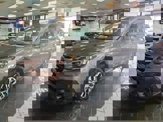 Used 2021 Subaru Outback Premium image 1