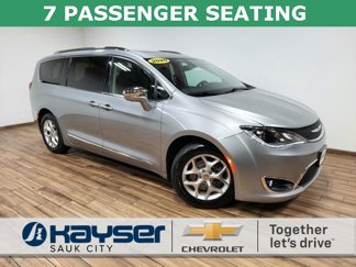 Used 2020 Chrysler Pacifica Limited image 1