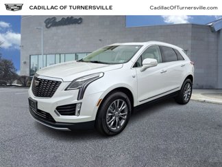 Certified 2022 Cadillac XT5 Premium Luxury image 1