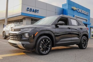 Used 2023 Chevrolet TrailBlazer LT image 1
