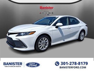 Used 2023 Toyota Camry LE image 1