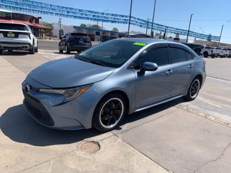 Used 2020 Toyota Corolla LE image 1