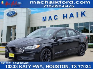 Used 2020 Ford Fusion SE image 1