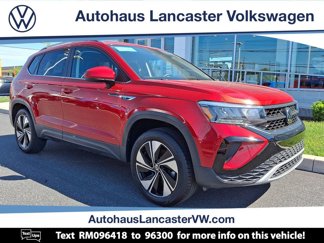 Certified 2024 Volkswagen Taos SE image 1