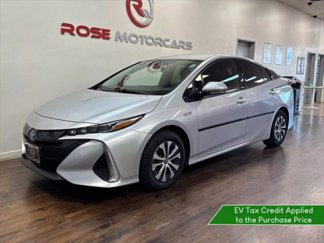 Used 2018 Toyota Prius Prime Premium w/ Carpet Mat Package image 1