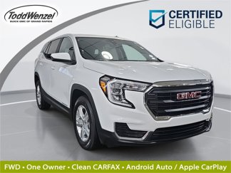 Certified 2023 GMC Terrain SLE w/ LPO, Floor Liner Package image 1