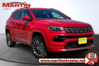 Used 2022 Jeep Compass Limited w/ (RED) Package image 1