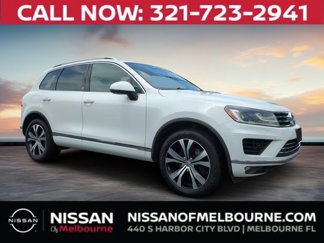 Used 2017 Volkswagen Touareg Wolfsburg Edition image 1