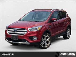 Used 2019 Ford Escape Titanium image 1