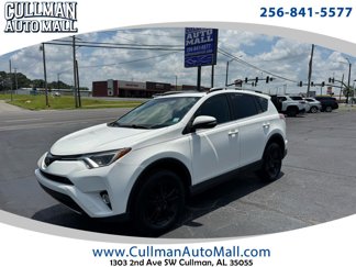Used 2018 Toyota RAV4 XLE image 1